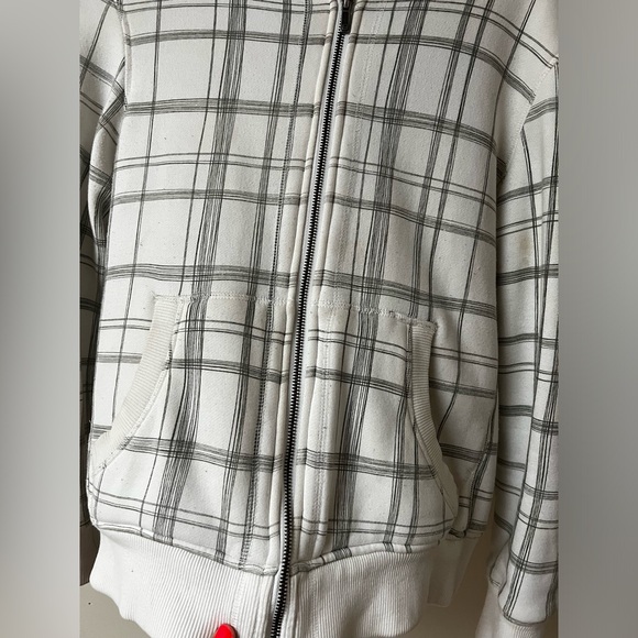 very warm hoodies - Picture 3 of 3